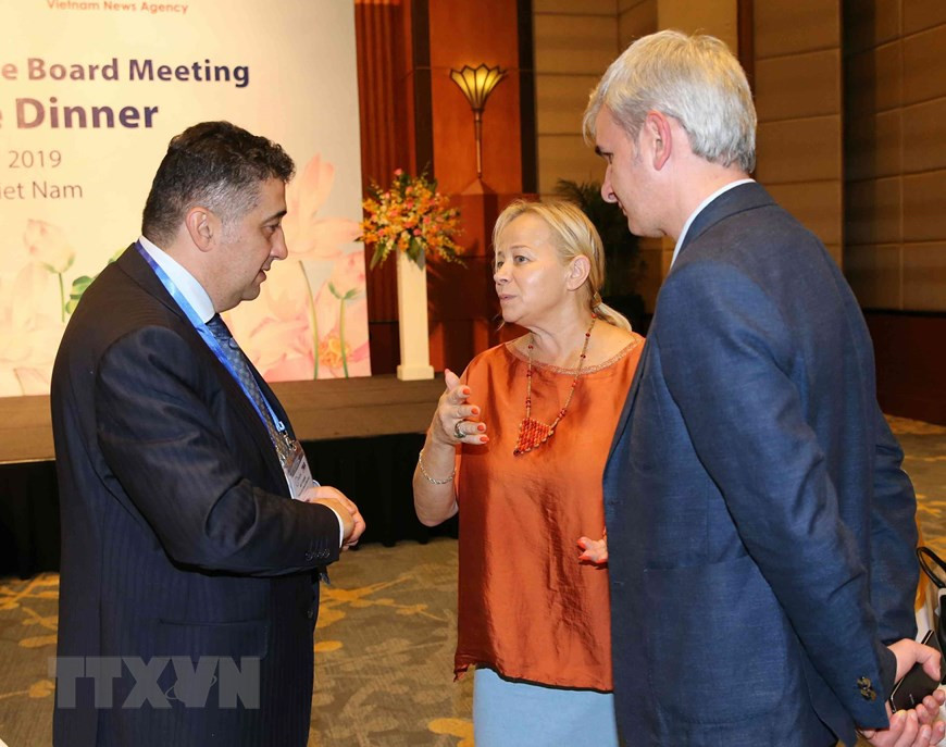 Delegates to the 44th OANA Executive Board Meeting (Photo: VNA)