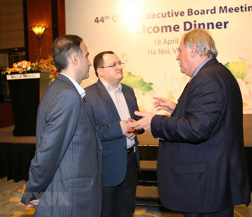 Delegates to the 44th OANA Executive Board Meeting (Photo: VNA)