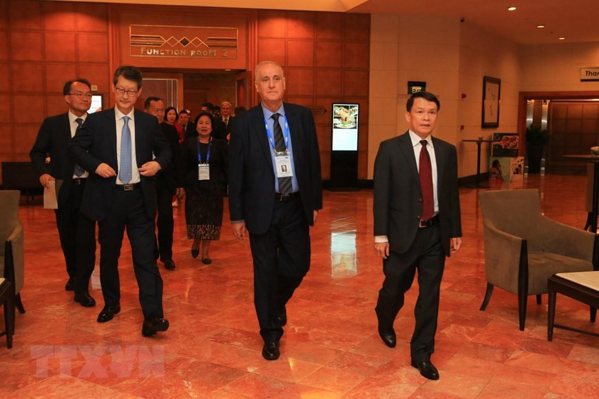 Vietnam News Agency General Director Nguyen Duc Loi welcomes delegates to the 44th OANA Executive Board Meeting (Photo: VNA)