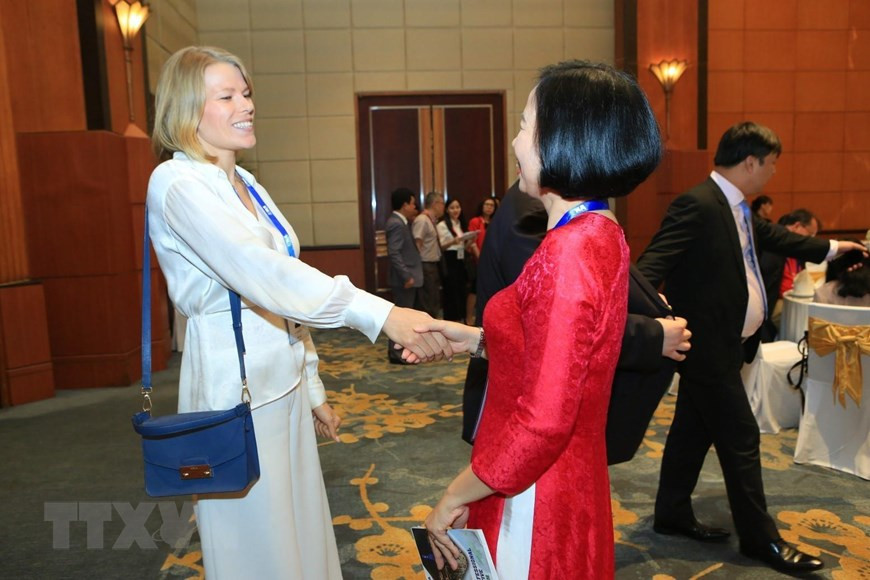 Vietnam News Agency Deputy General Director Vu Viet Trang welcomes delegates to the 44th OANA Executive Board Meeting (Photo: VNA)