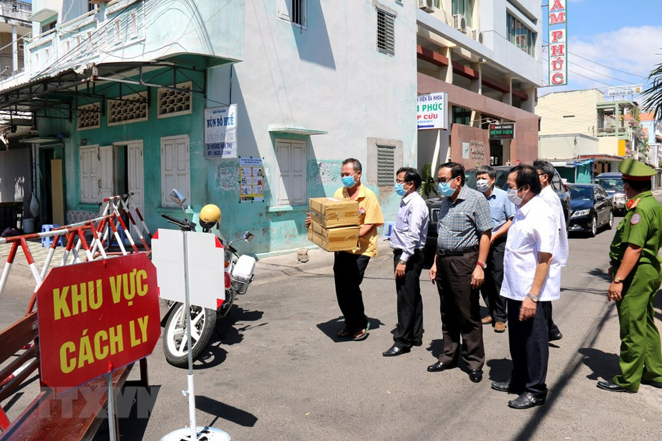 Three working groups inspect Covid-19 prevention work in some localities in the province (Photo: VNA)