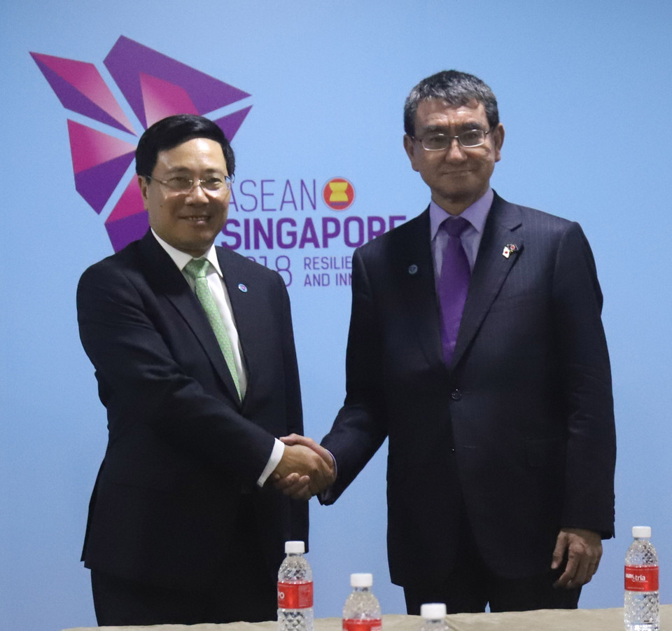 Deputy PM and Foreign Minister Pham Binh Minh meets with Japanese Foreign Ministers Taro Kono on August 2 (Photo: VNA)