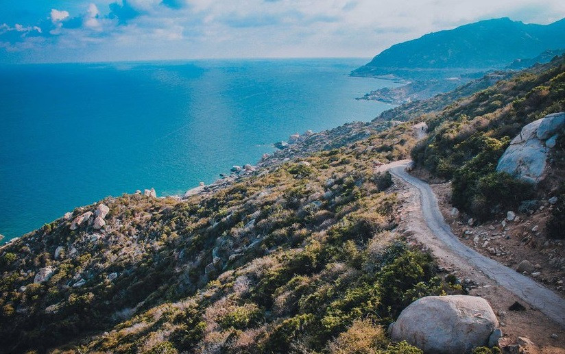 Mui Dinh is 40 kilometres south of Phan Rang city and 10 kilometres from popular Ca Na Beach. (Photo: baoninhthuan.com.vn)