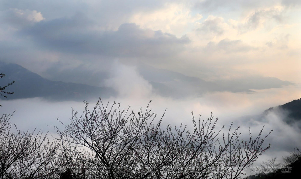 Ta Xua, nestling as it does in a 2,800m high mountain range, is no ordinary escape from the urban smog, dust and noise. (Photo: VNA)