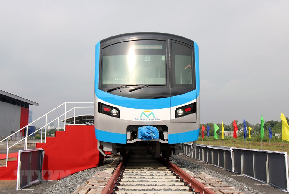 It will then be put into trial operation together with all other systems of the metro line, such as power, signal, and track systems (Photo: VNA)