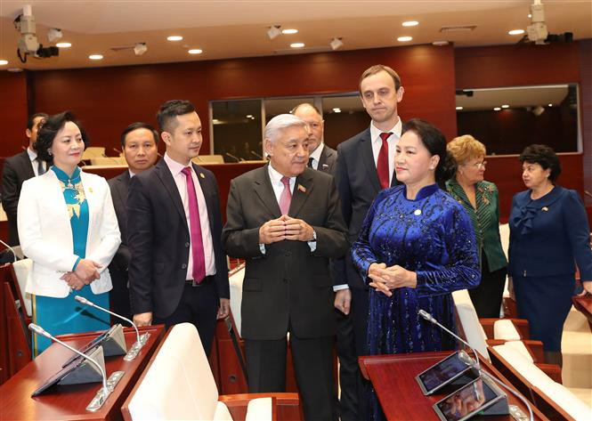 National Assembly Chairwoman Nguyen Thi Kim Ngan meets with Chairman of the State Council of Tatarstan Farid Khayrullovich Mukhametshin (Photo: VNA)
