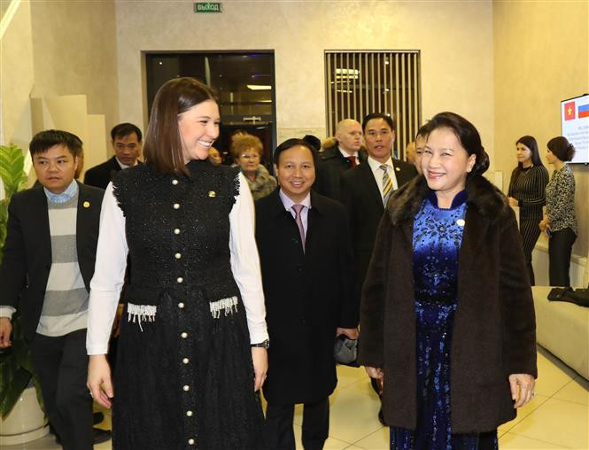 National Assembly Chairwoman Nguyen Thi Kim Ngan visits Investment Promotion Agency of the Tatarstan Democratic (Russia Federation) in Kazan city (Photo: VNA)