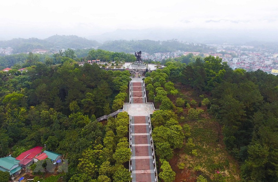 Way to Dien Bien Phu Victory Museum (Photo: VNA)