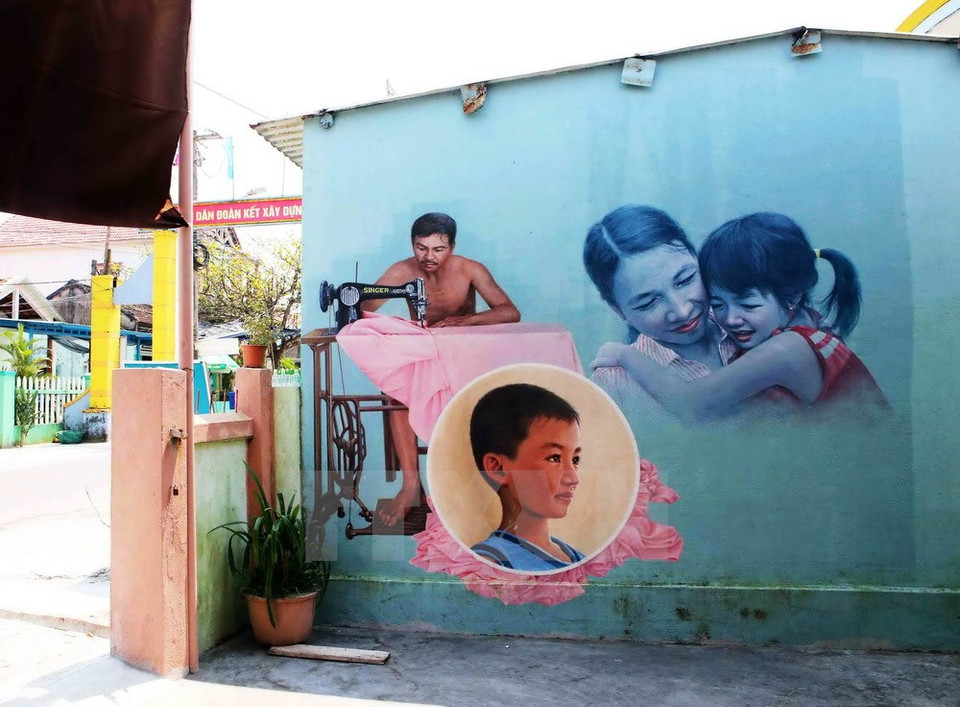 ​ Tam Thanh mural village was the result of a project held by Tam Ky city and the Korea Foundation in 2016 (Photo: VNA)