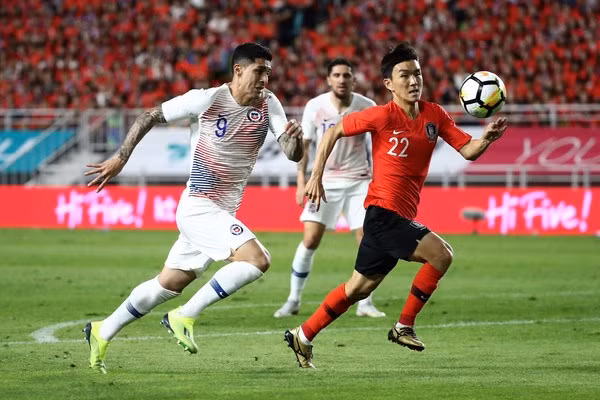 Hwang In-beom, the Republic of Korea (Source: Zimbio)