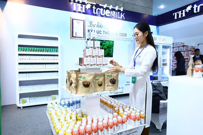 TH product lines are made available with modern technology and in the “for the consumers’ health” principle. (Photo: VietnamPlus)