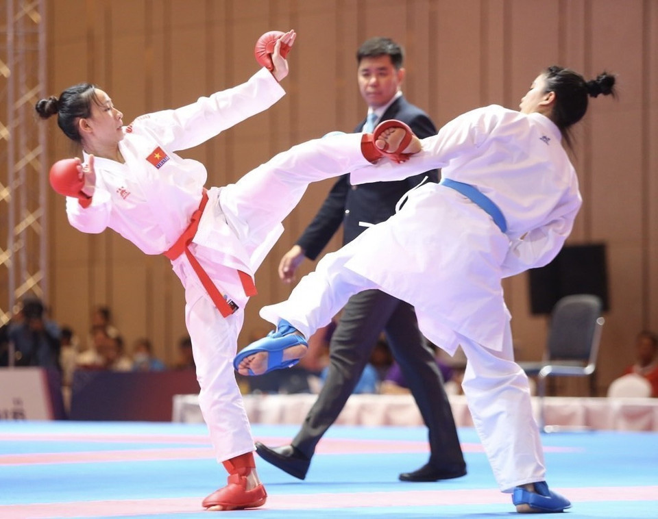 Karate Vietnam win 2 gold medals in the women’s kumite. (Photo: VNA)