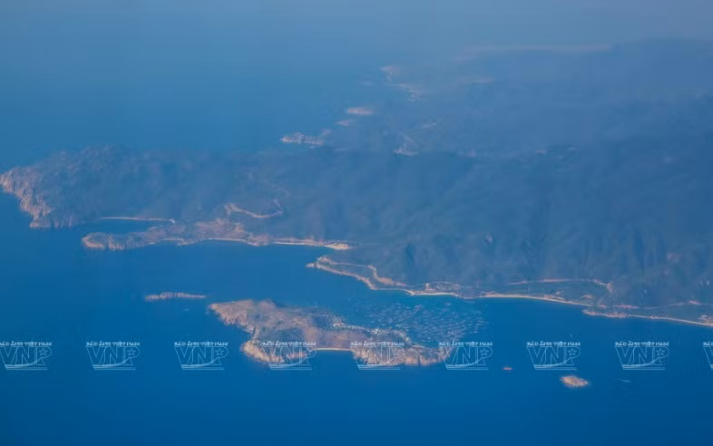 Aerial shot of Binh Ba island, Khanh Hoa province (Photo: VNA)
