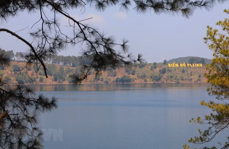 Bien Ho (Sea Lake), a beautiful place not far from Pleiku city, Gia Lai province (Photo: VNA)