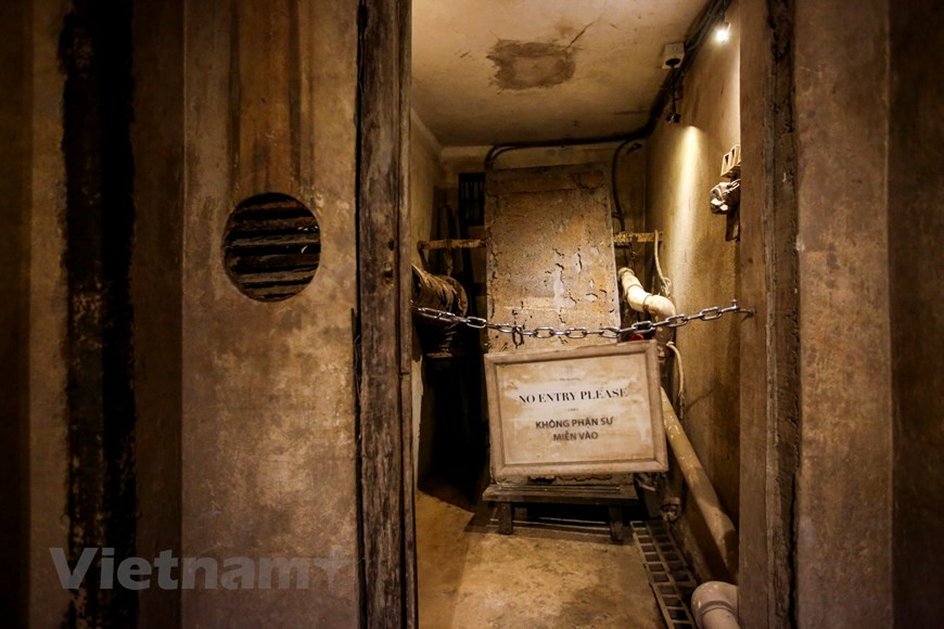 When being found, items in the bunkers remain nearly untouched (Photo: VNA)