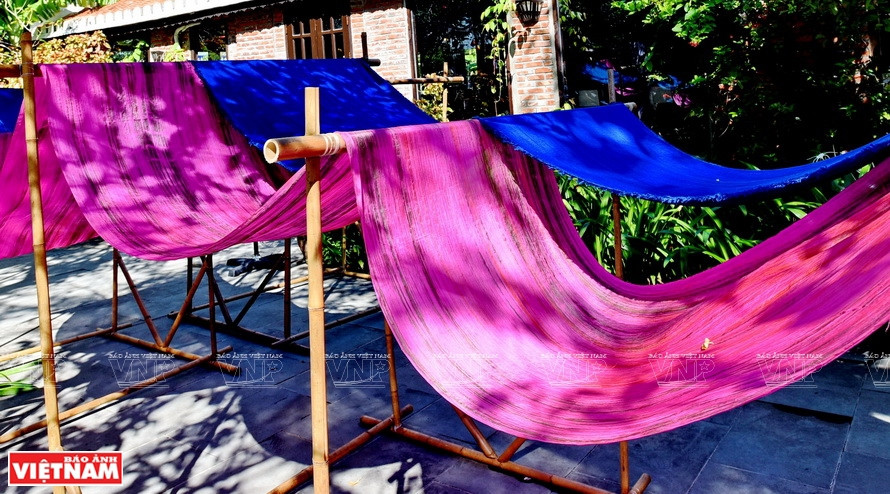 Beautiful silk made in Quang Nam. (Photo: VNA)