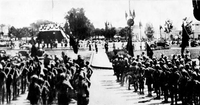 People gather at Ba Dinh Square to listen to the Declaration of Independence read by President Ho Chi Minh, September 2, 1945. (Photo: VNA)