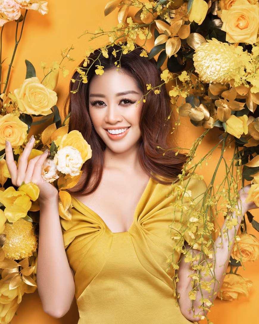 Possessing great beauty, Miss Universe Vietnam makes the audience flutter at first sight. (Photo: Vietnamplus)