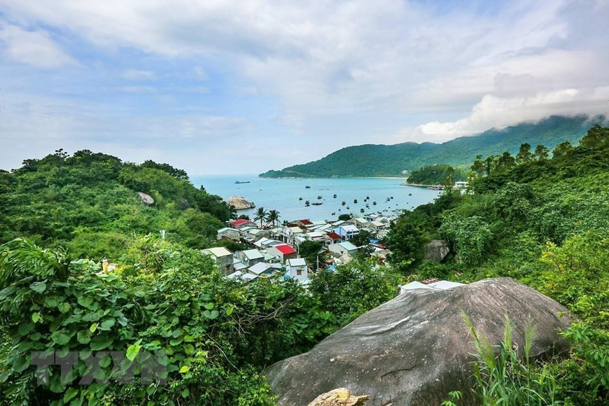 A bird-eye view of Cu Lao Cham (Tan Hiep island commune, Hoi An city, Quang Nam province). (Photo: VNA)