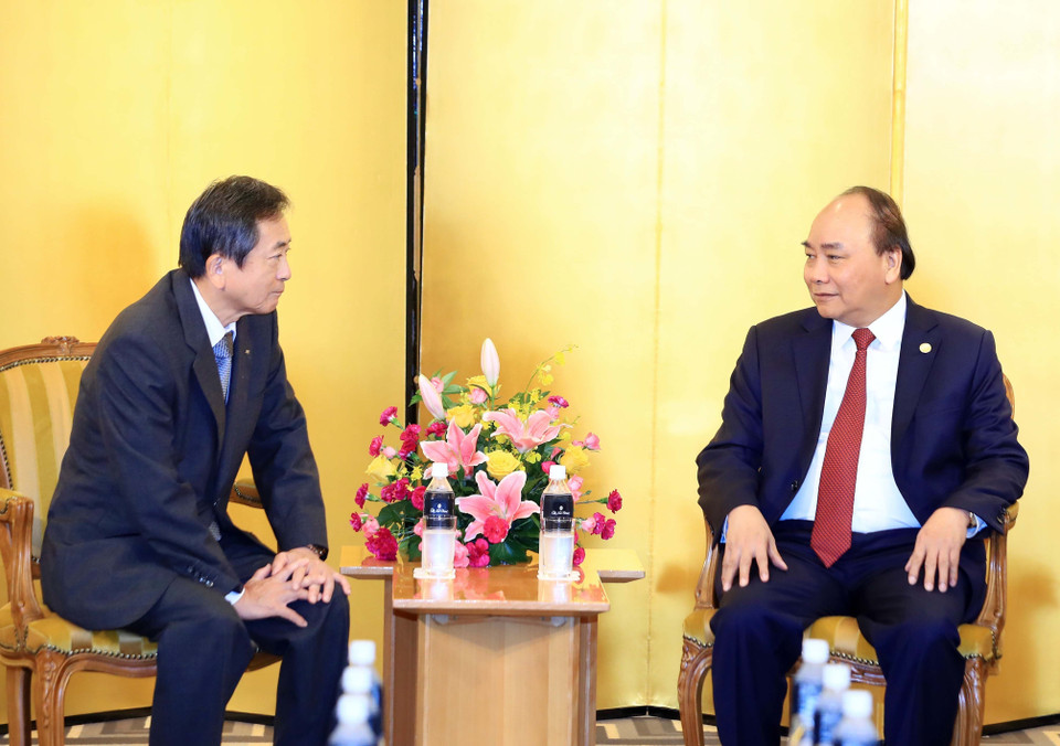 Also on October 8 morning, PM Nguyen Xuan Phuc receives Vice Chairman of ANA Holdings Inc. Osamu Shinobe (Photo: VNA)