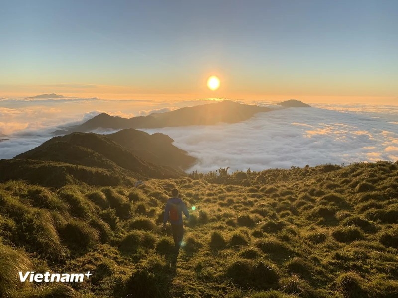 More than a journey of conquest over treacherous paths, the natural beauty of this region is likened by many travellers to “a paradise on earth”. (Photo: Vietnam+)