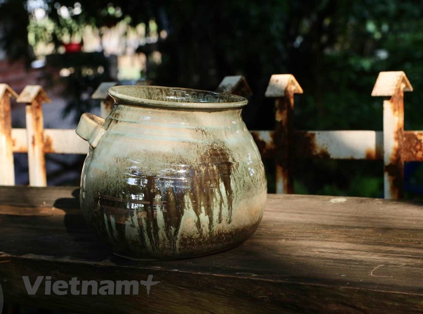 Pham Anh Dao's product on display at the showroom (Photo: Vietnam+)