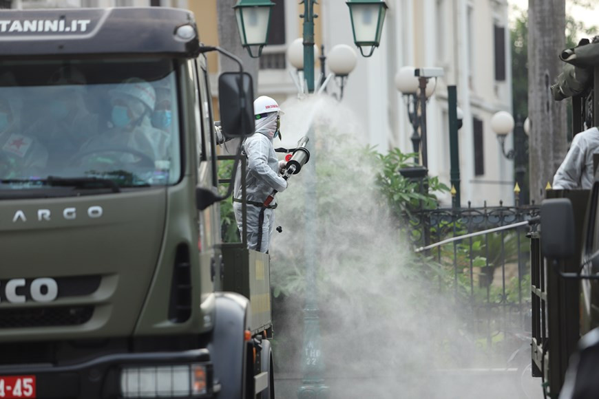 Disinfection is conducted in Hoan Kiem district. (Photo: Vietnam+)