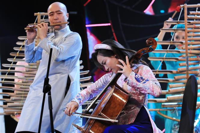 The 2021 Homeland Spring programme features only one show broadcast live on VTV1 and VTV4 channels and the VTVgo and vtv.vn digital platforms of the Vietnam Television. (Photo: VNA)