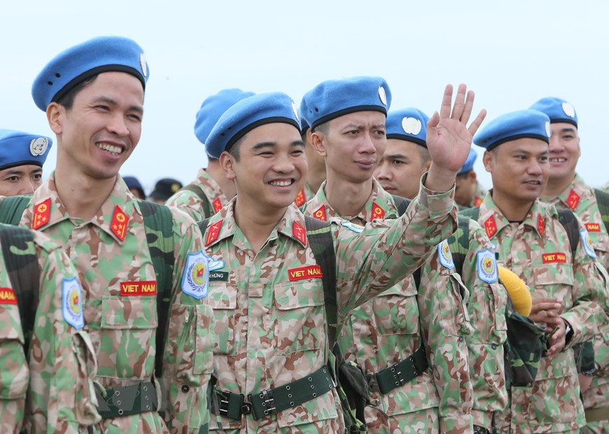 29 staff of Vietnam’s Level-2 Field Hospital No. 2 leave for South Sudan to join UN peacekeeping mission, November 19 (Photo: VNA)