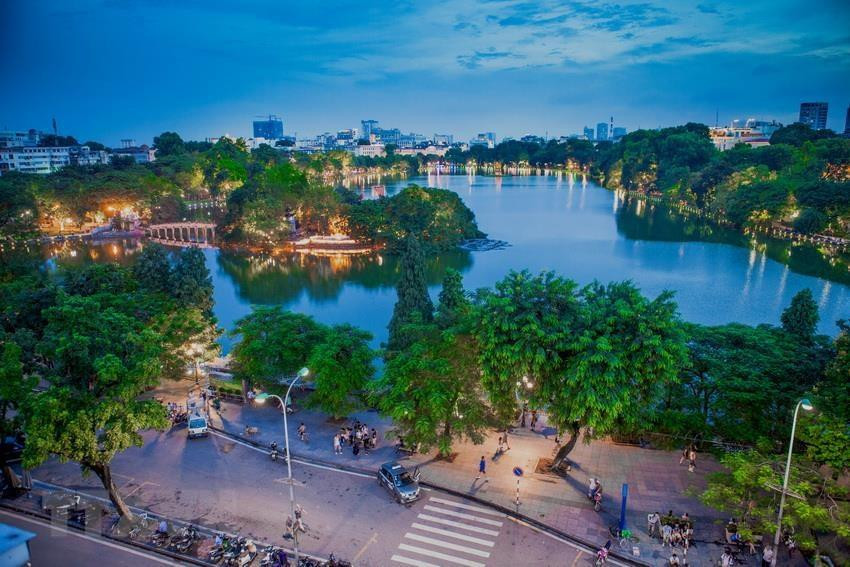Hoan Kiem lake (Photo: VNA)