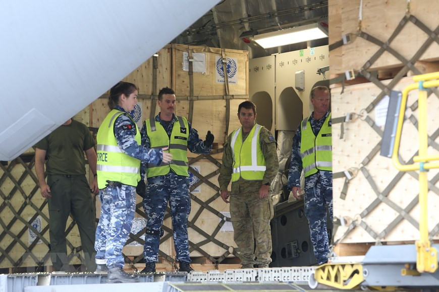 C-17A Globemaster III is the biggest aircraft that Australia sent to Vietnam to help transport the peacekeepers (Photo: VNA)
