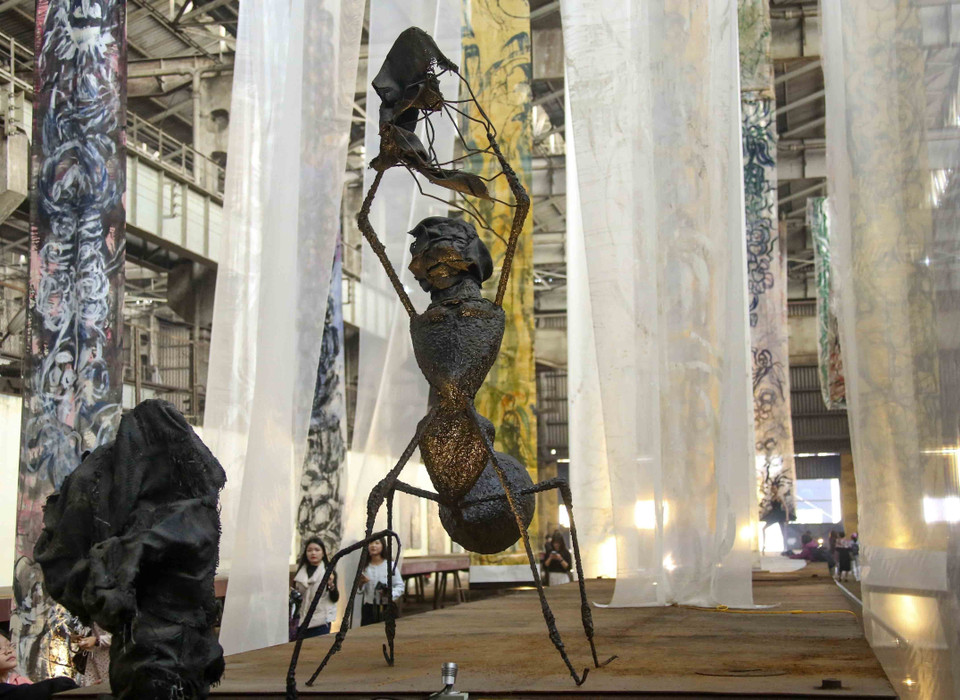 A sculpture exhibition entitled “Ant”, from sculptor Nguyen Manh Hung, on display at workshop 3B2 (Photo: VNA)