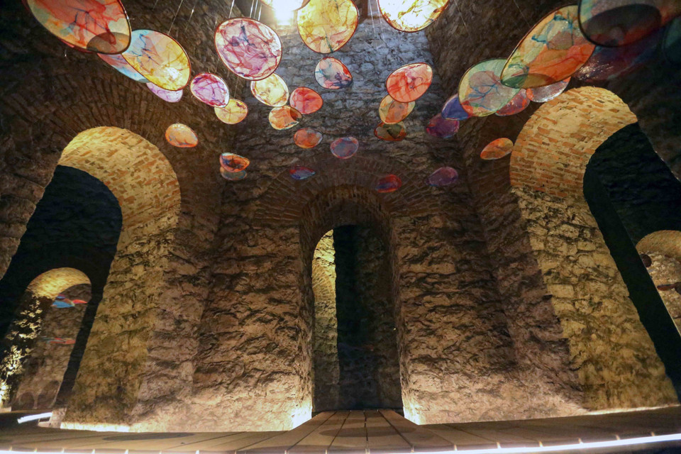 The exhibition was inspired by the Asian concept of green water. Green water symbolises six natural water sources: river water, stream water, spring water, rain water, underground water, and sea water. (Photo: VNA)