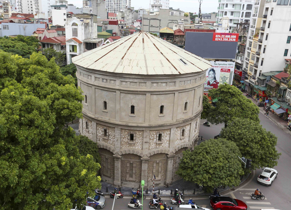 Built from stone salvaged from the destruction of the Hanoi Citadel, the tower is an architectural marvel. (Photo: VNA)