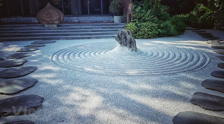 Dia Tang Phi Lai Pagoda has been becoming a hotspot for spiritual tourism in the province (Photo: VNA)