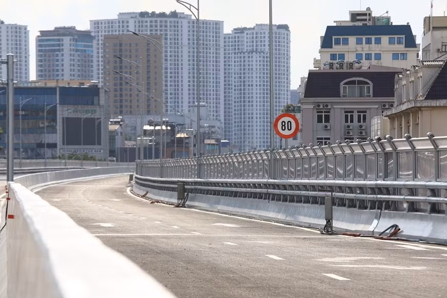 Entrance to the Ring road at So intersection (Photo: VNA)
