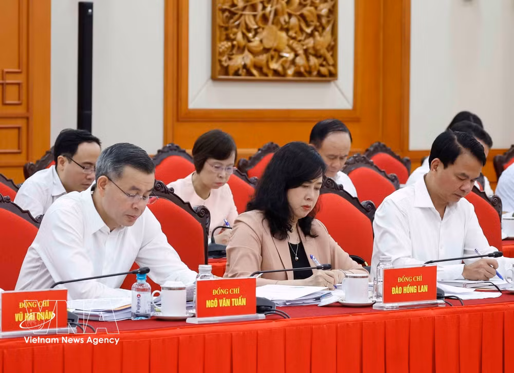 Gallery - Party chief calls for building national capacity for innovation, adaptation - image 3