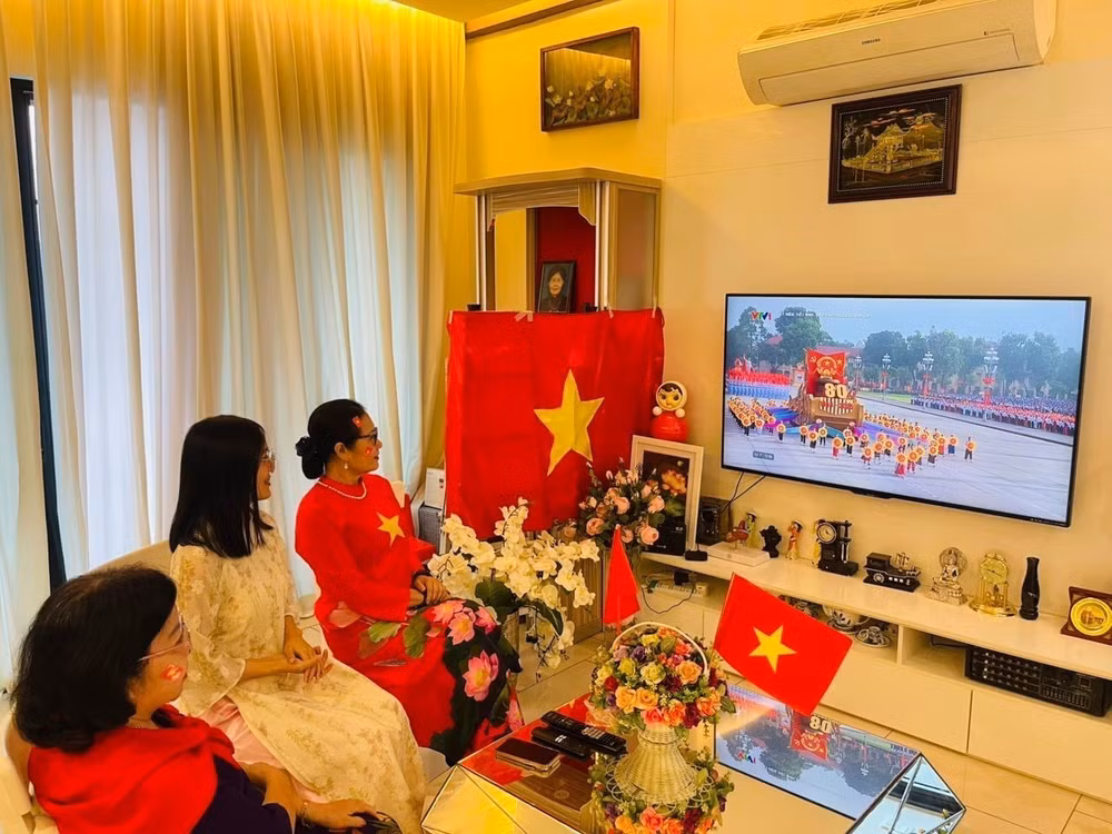 vna-potal-cong-dong-nguoi-viet-tai-malaysia-tu-hao-va-tin-tuong-tuong-lai-phat-trien-cua-dat-nuoc-8251761.jpg
