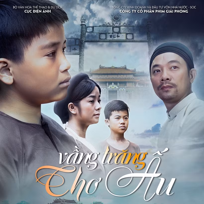 A poster of "Vang trang tho au" (The Childhood Moon) (Photo: Film producer)