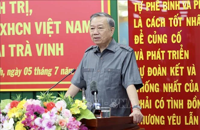 President To Lam speaks at the meeting with officials of Tra Vinh province on July 5. (Photo: VNA)