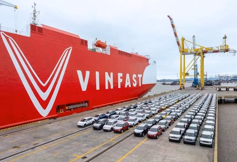 silver-queen-transport-vinfast-to-indonesia.jpg
