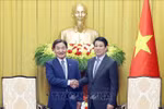 State President Luong Cuong (R) receives Park Chang-dal, Special Envoy of the Korean President. (Photo: VNA)