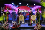 A Quan ho (love duet) singing performance at the event (Photo: VNA)