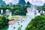 Ban Gioc Waterfall is a heritage site within the Non Nuoc Cao Bang UNESCO Global Geopark. (Photo: VNA) 
