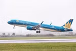 An aircraft of Vietnam Airlines takes off from Noi Bai Airport. (Photo courtesy of the airline)