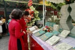 At the launch of the books titled “President Ho Chi Minh and General Nguyen Chi Thanh” and “Phu toan quyen Dong Duong xua va Phu Chu tich ngay nay” (The former Indochinese Governor-General’s Palace and Today’s Presidential Palace). (Photo: VNA)