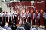 Delegates launch the Press Centre of the 50th anniversary of the Liberation of the South and National Reunification (April 30, 1975-2025) celebrations (Photo: VNA)