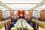 The meeting between Party General Secretary To Lam and Speaker of the Republic of Korea's National Assembly Woo Won Shik in Hanoi on November 21. (Photo: VNA)