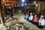 The kitchen-spirit worship ritual of Muong people (Photo: VNA)