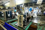 The processing and manufacturing industry is the main pillar of industrial growth. (Photo: VNA)